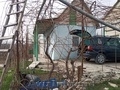 Дачный участок с домикком